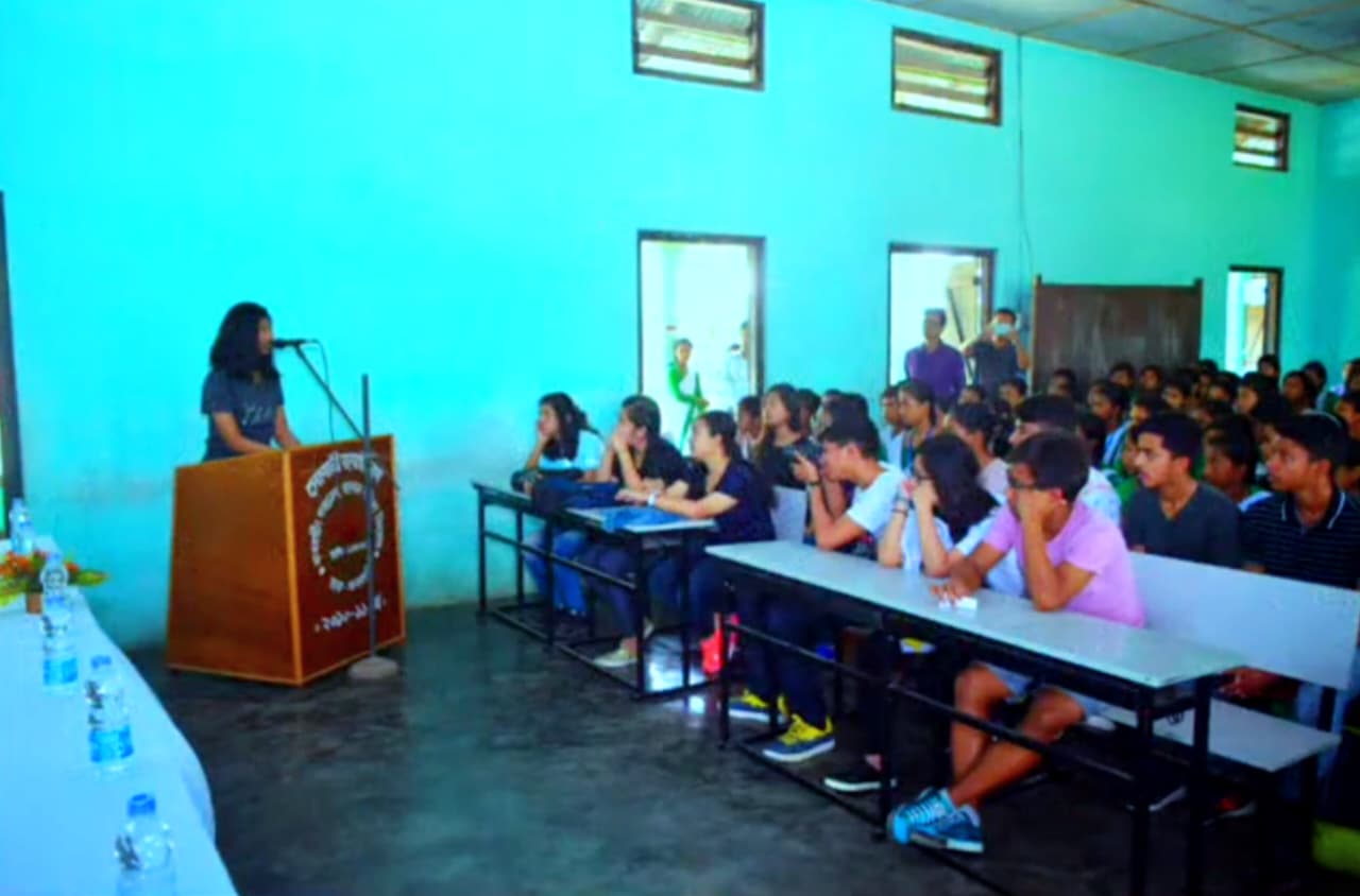 White Revolution Photo 12