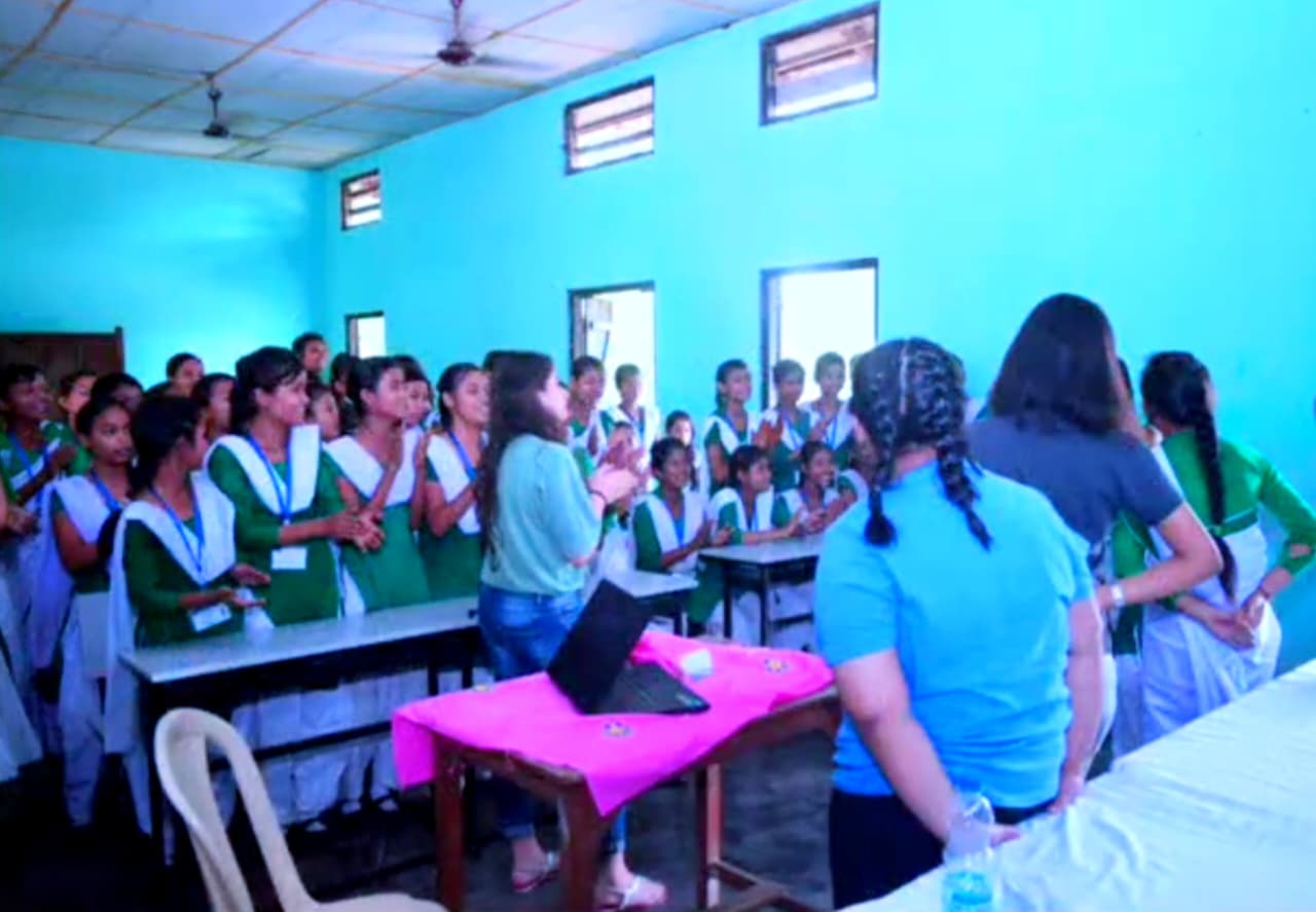 White Revolution Photo 14